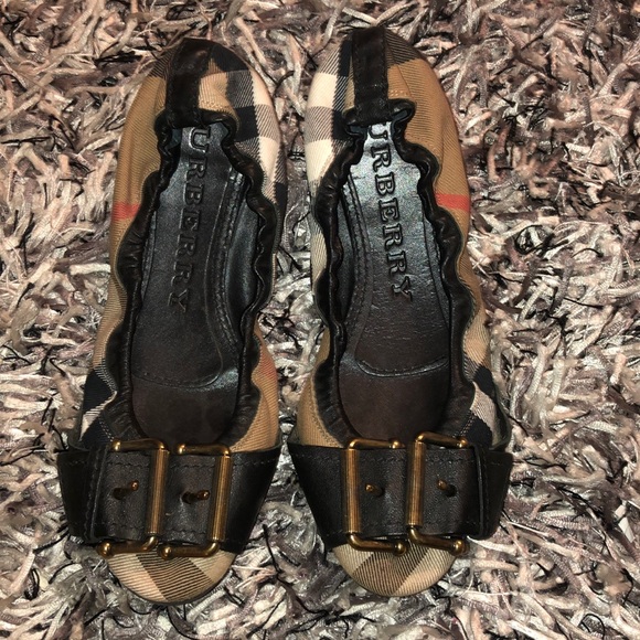 Burberry Shoes - Burberry flats